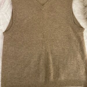Vintage Tan Sleeveless Wool Knit Sweater Vest
